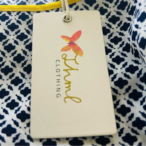 THML Stitch Fix Jaye Cutout Shoulder Top MP NWT - Picture 6 of 7